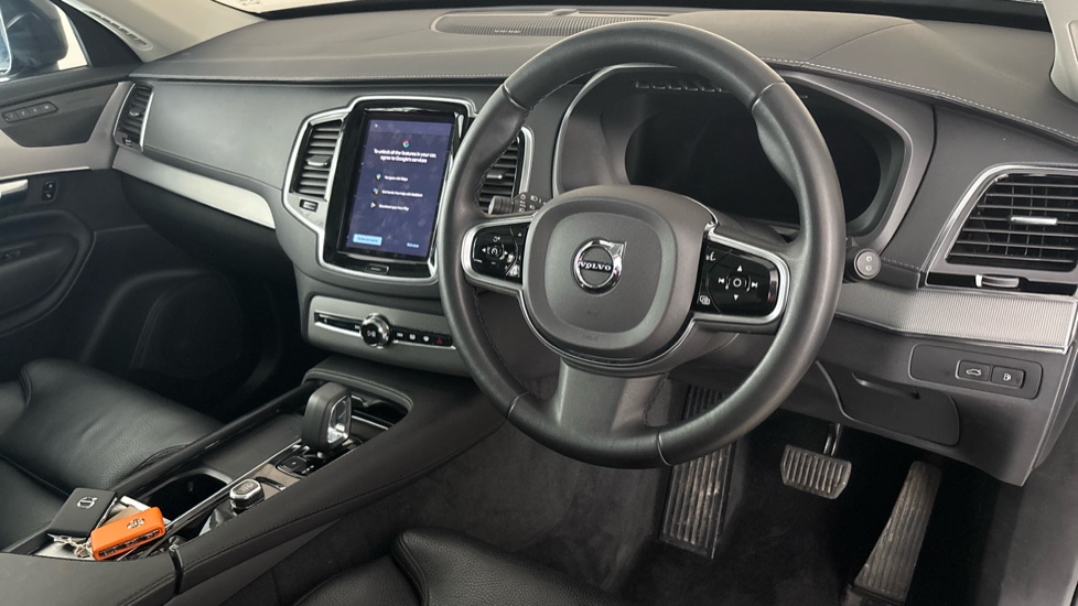 VOLVO XC90 Image 9