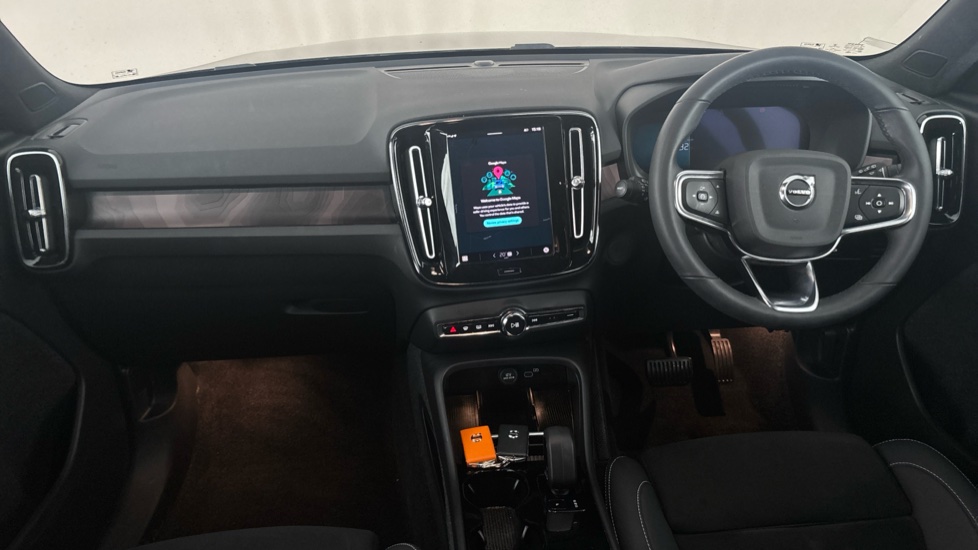 VOLVO XC40 Image 11