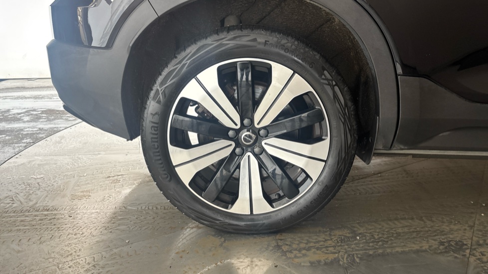 VOLVO XC40 Image 19