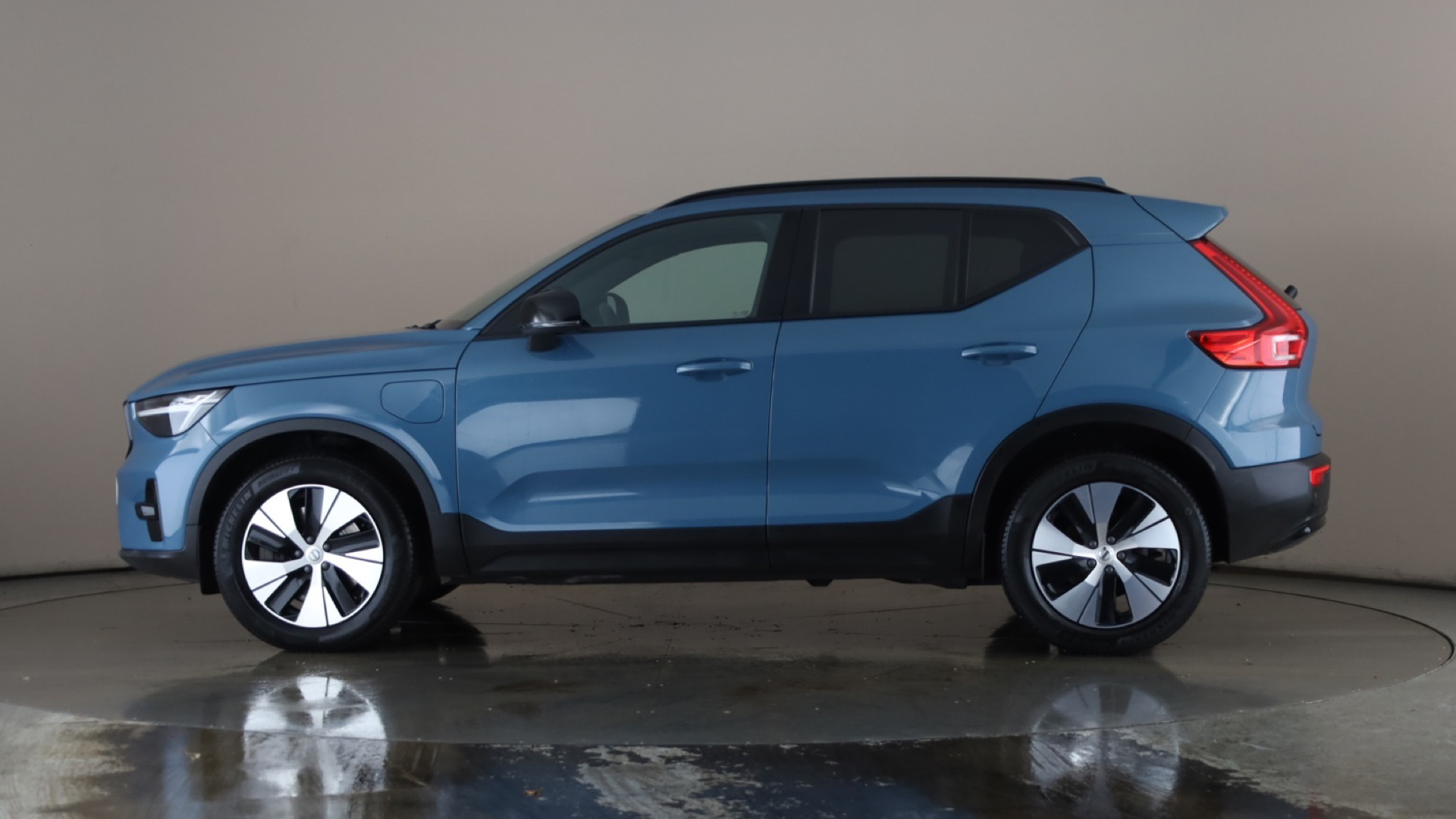 1.5 T4 Recharge PHEV Plus Dark 5dr Auto [2023]