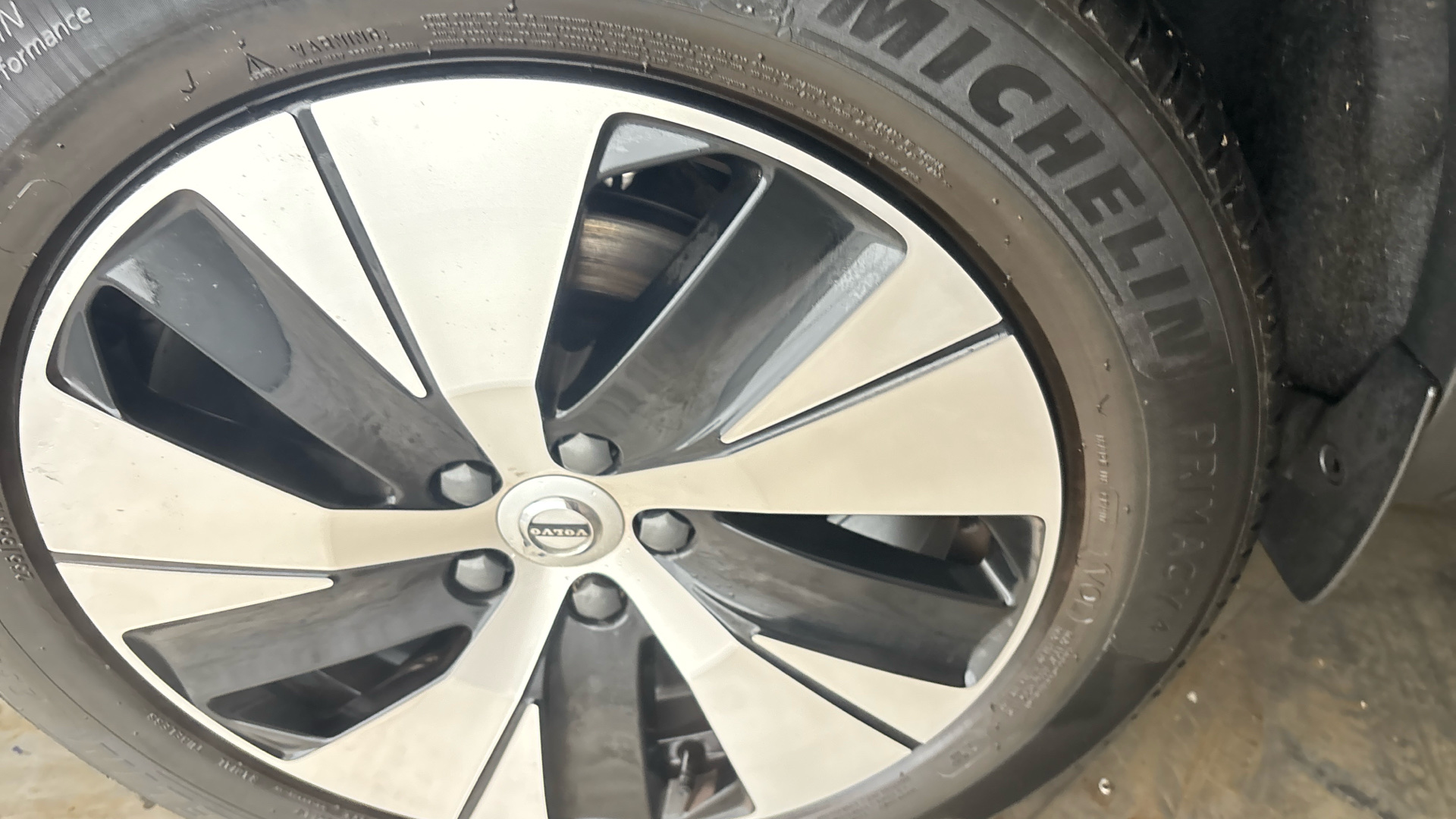 4020716 1.5 T4 Recharge PHEV Plus Dark 5dr Auto