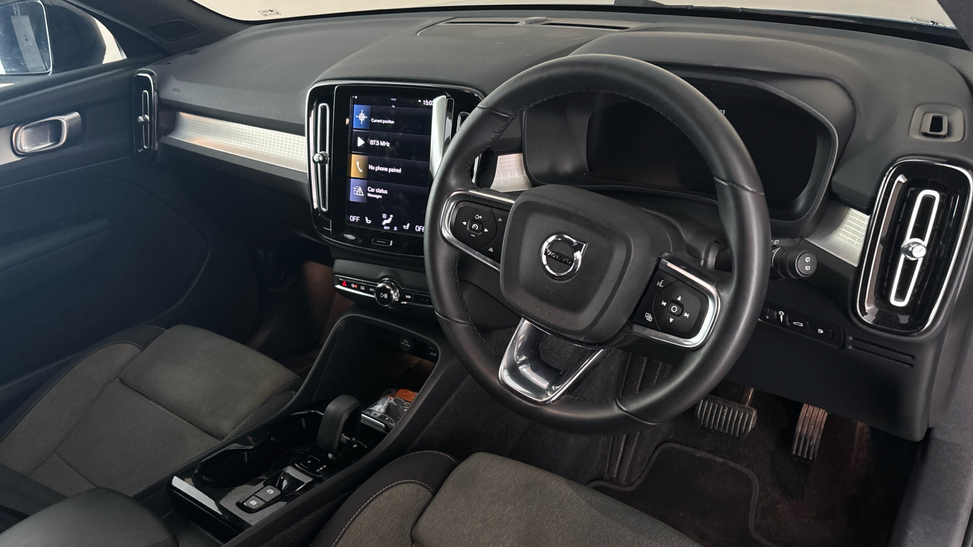 4020716 1.5 T4 Recharge PHEV Plus Dark 5dr Auto