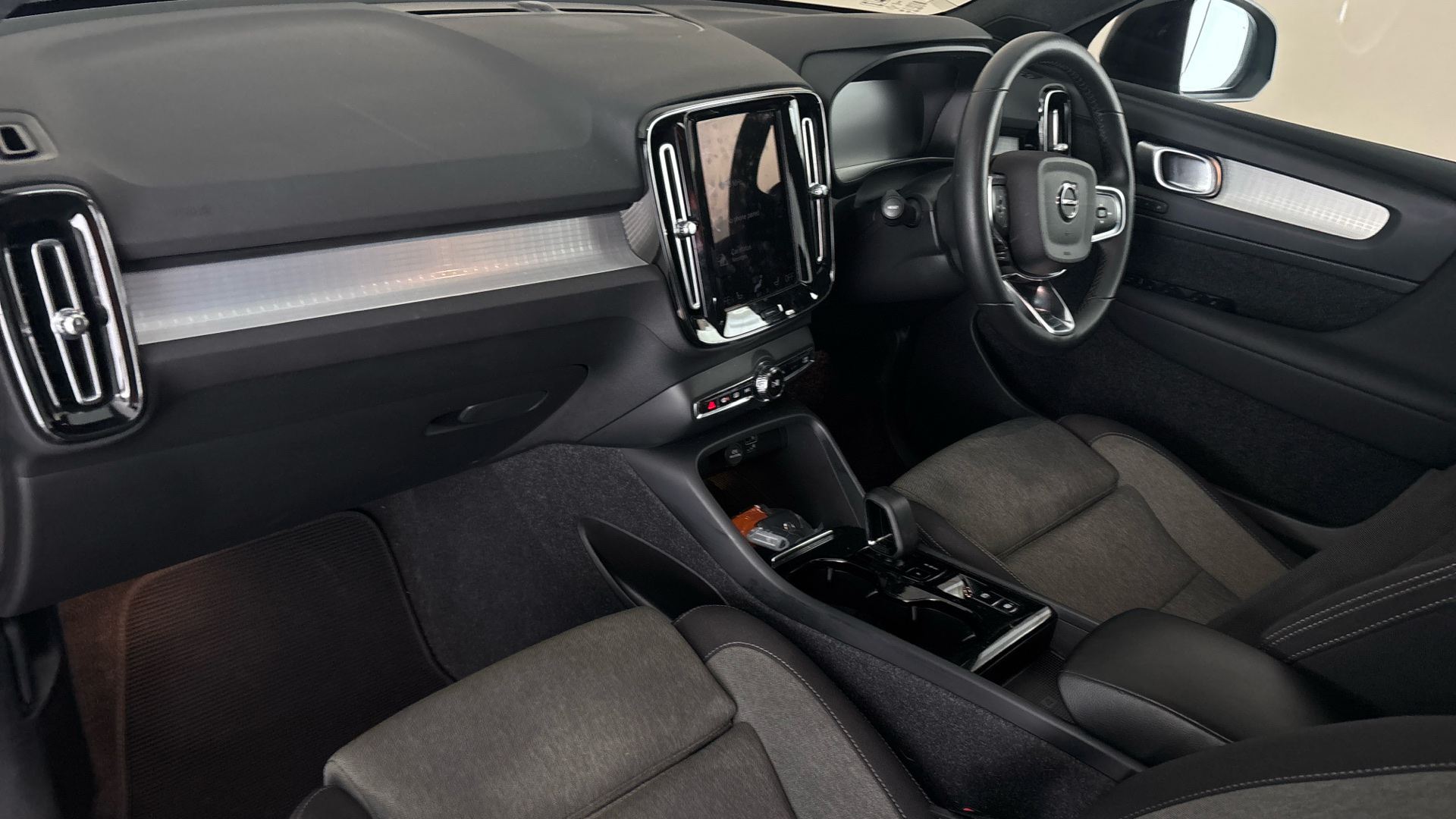 4020716 1.5 T4 Recharge PHEV Plus Dark 5dr Auto