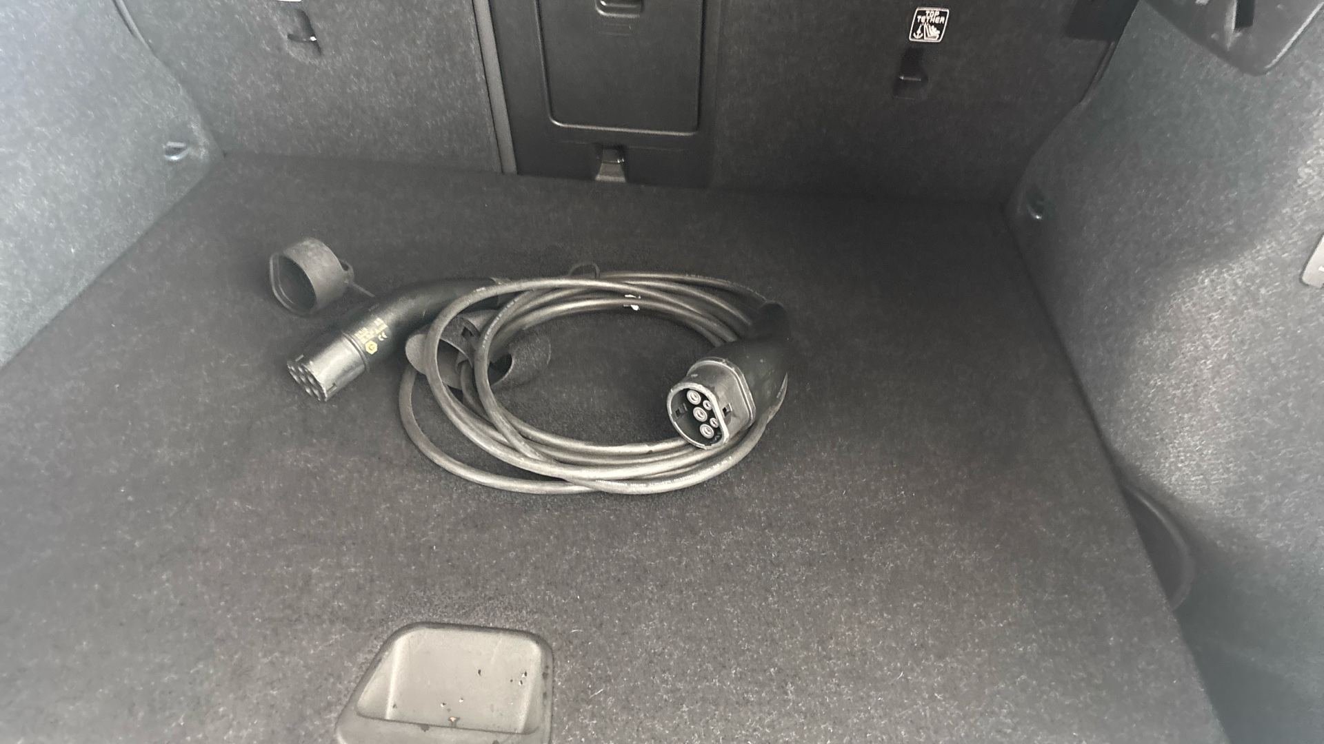 4020716 1.5 T4 Recharge PHEV Plus Dark 5dr Auto