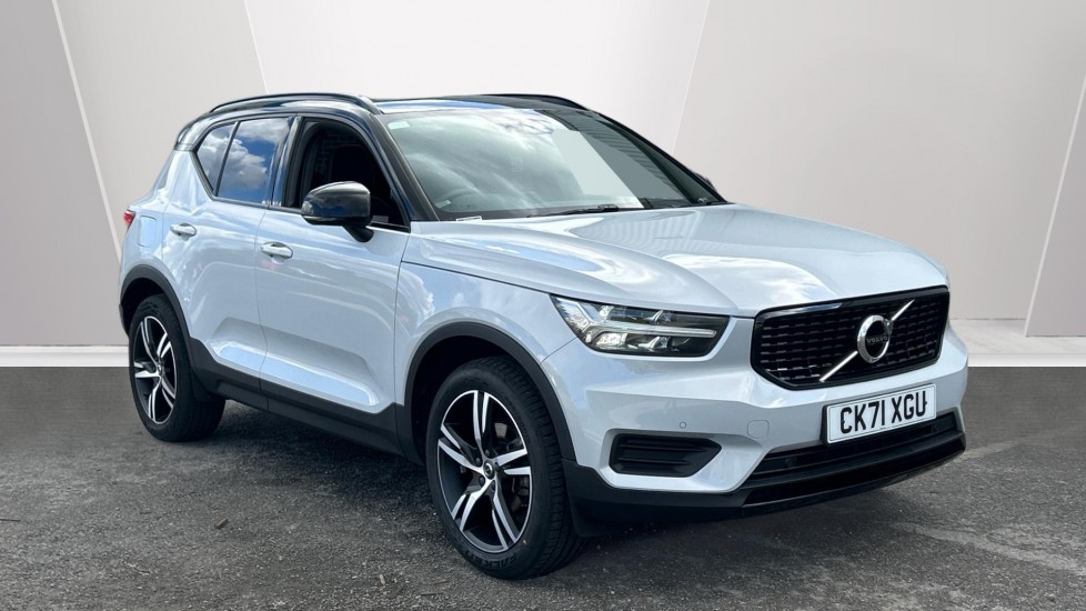 Volvo XC40 1.5 T3 [163] R DESIGN 5dr Geartronic Petrol Estate - Image 1