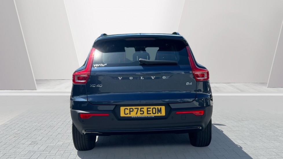 Volvo XC40 2.0 B4P Plus Dark 5dr Auto Petrol Estate - Image 7