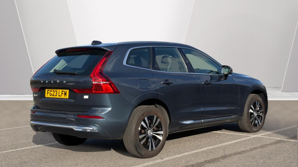 Volvo XC60 2.0 T6 [350] RC PHEV Core Bright 5dr AWD Gtron Estate - Image 2