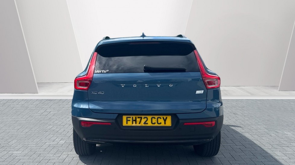 Volvo XC40 1.5 T5 Recharge PHEV Ultimate Dark 5dr Auto Estate - Image 7