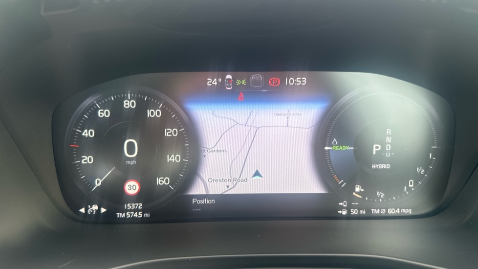 Volvo XC40 1.5 T5 Recharge PHEV Ultimate Dark 5dr Auto Estate - Image 11