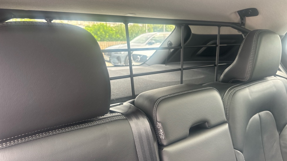Volvo XC40 1.5 T5 Recharge PHEV Ultimate Dark 5dr Auto Estate - Image 34
