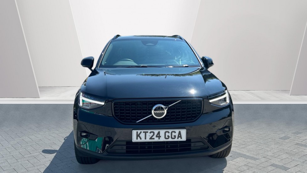 Volvo XC40 2.0 B3P Plus Dark 5dr Auto Petrol Estate - Image 8
