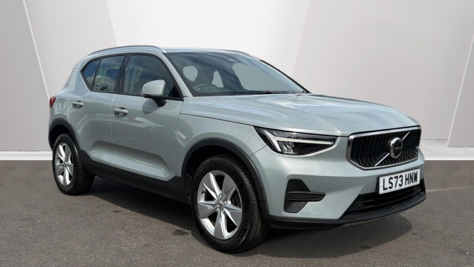 Volvo XC40 2.0 B3P Core 5dr Auto Petrol Estate - Image 1