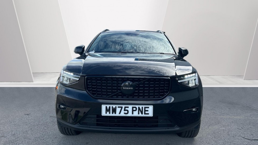 Volvo XC40 2.0 B3P Plus Black Edition 5dr Auto Petrol Estate - Image 8