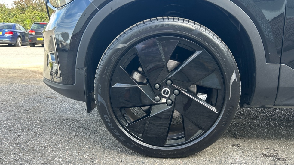 Volvo XC40 2.0 B3P Plus Black Edition 5dr Auto Petrol Estate - Image 35