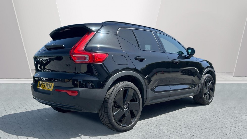 Volvo XC40 2.0 B3P Plus Black Edition 5dr Auto Petrol Estate - Image 2