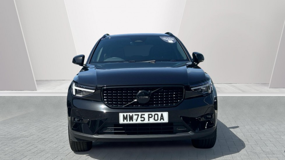 Volvo XC40 2.0 B3P Plus Black Edition 5dr Auto Petrol Estate - Image 8