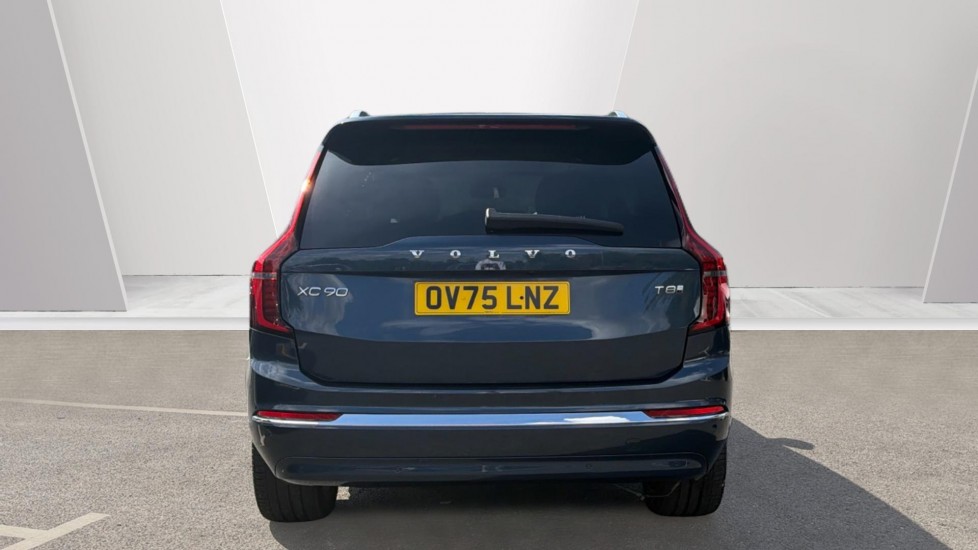 Volvo XC90 2.0 T8 PHEV Ultra Dark 5dr AWD Geartronic Estate - Image 7