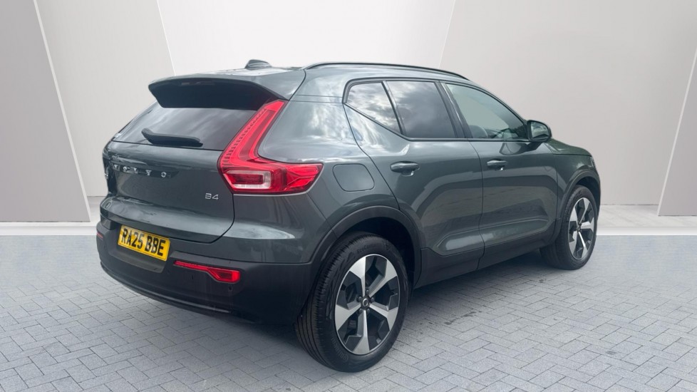 Volvo XC40 2.0 B4P Plus Dark 5dr Auto Petrol Estate - Image 2