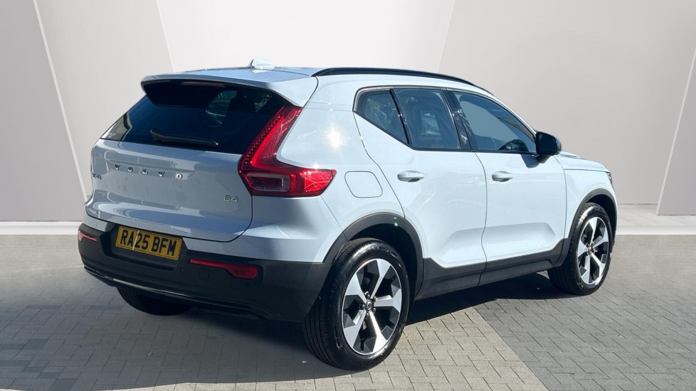 Volvo XC40 2.0 B4P Plus Dark 5dr Auto Petrol Estate - Image 2