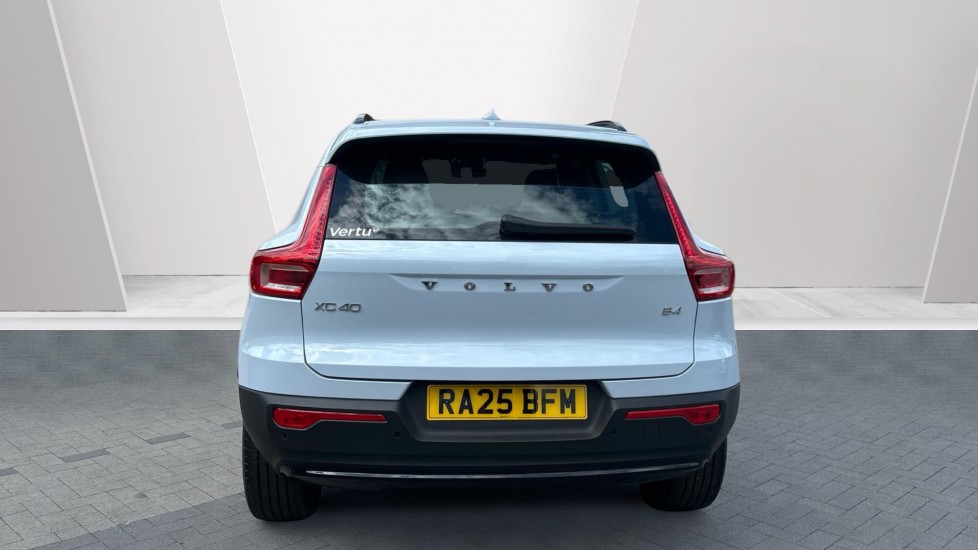 Volvo XC40 2.0 B4P Plus Dark 5dr Auto Petrol Estate - Image 7