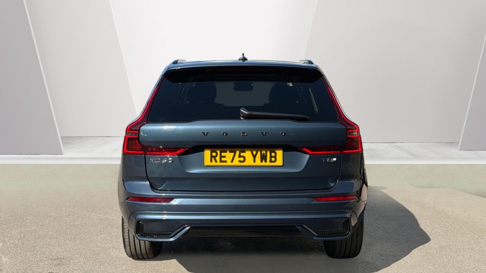 Volvo XC60 2.0 T8 [455] PHEV Ultra Dark 5dr AWD Geartronic Estate - Image 7