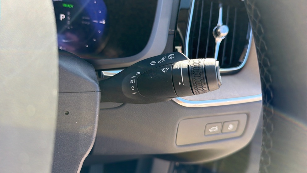 Volvo XC60 2.0 T8 [455] PHEV Ultra Dark 5dr AWD Geartronic Estate - Image 22