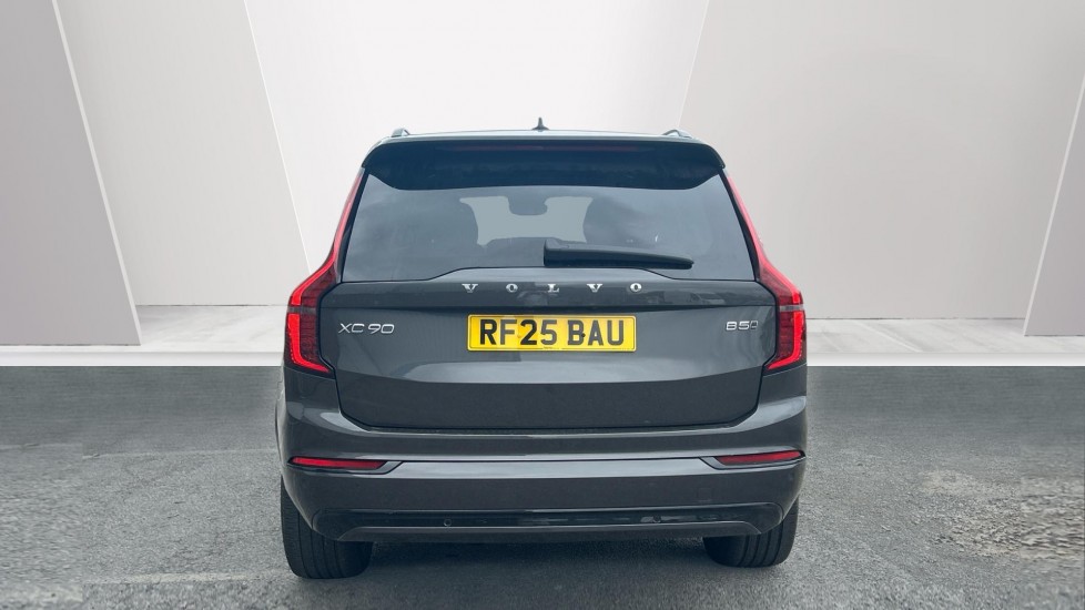 Volvo XC90 2.0 B5P Plus Dark 5dr AWD Geartronic Petrol Estate - Image 7