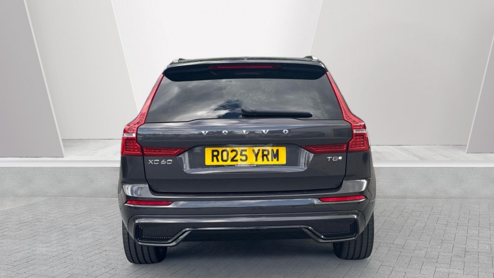 Volvo XC60 2.0 T8 [455] PHEV Ultra Dark 5dr AWD Geartronic Estate - Image 7