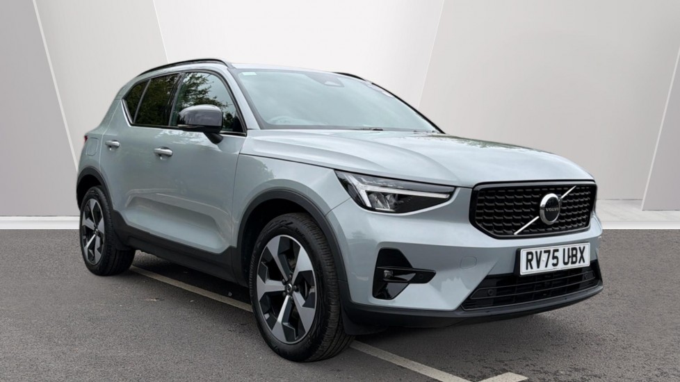 Volvo XC40 2.0 B4P Plus Dark 5dr Auto Petrol Estate - Image 1