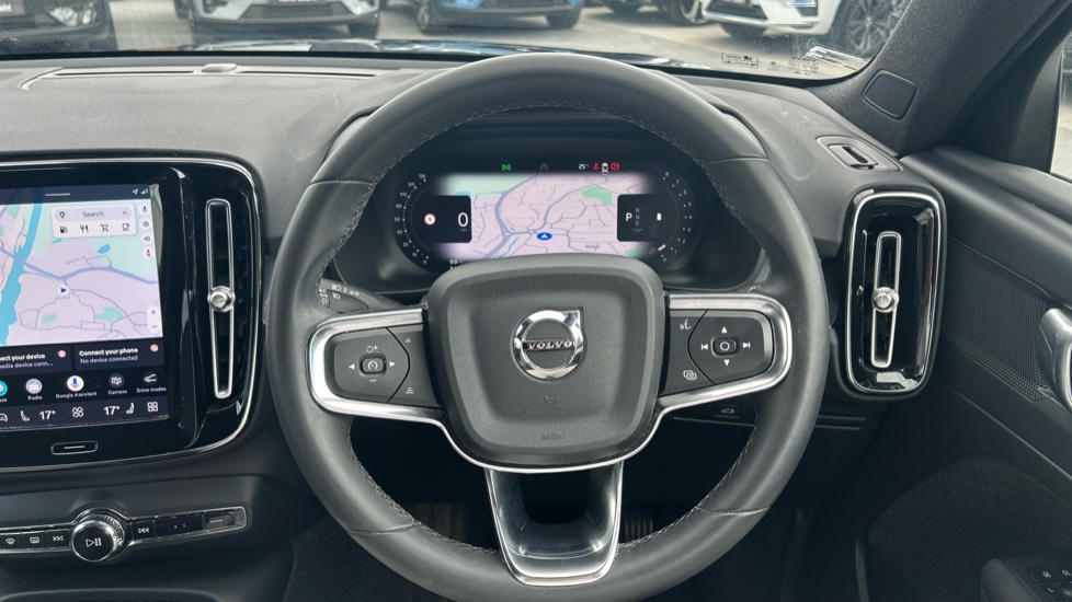 Volvo XC40 2.0 B3P Core 5dr Auto Petrol Estate - Image 10