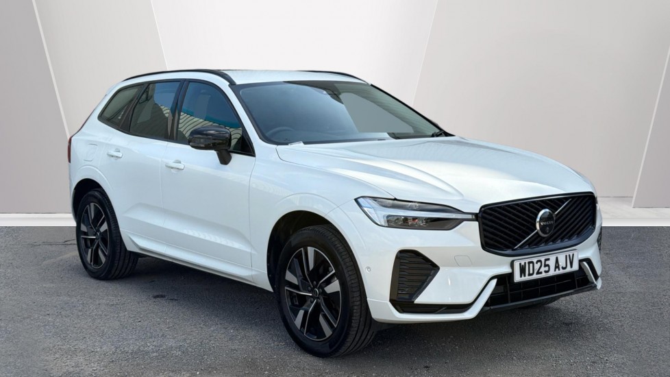 Volvo XC60 2.0 B5P Plus Dark 5dr AWD Geartronic Petrol Estate - Image 1