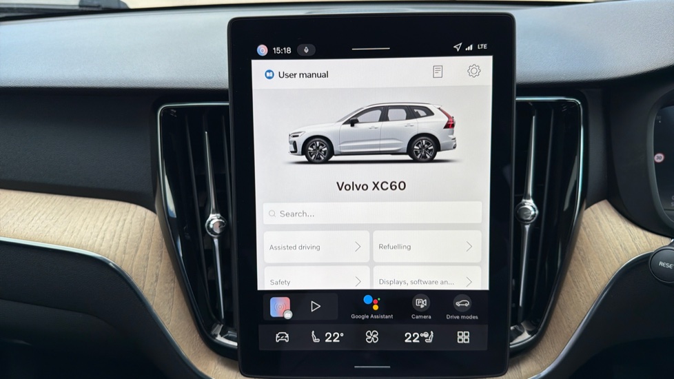 Volvo XC60 2.0 B5P Plus Dark 5dr AWD Geartronic Petrol Estate - Image 35