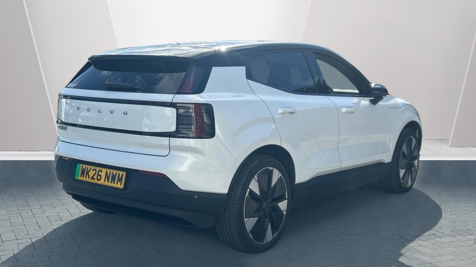 Volvo EX30 200kW SM Extended Range Plus 69kWh 5dr Auto Electric Estate - Image 2