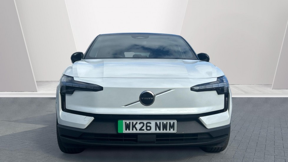 Volvo EX30 200kW SM Extended Range Plus 69kWh 5dr Auto Electric Estate - Image 8