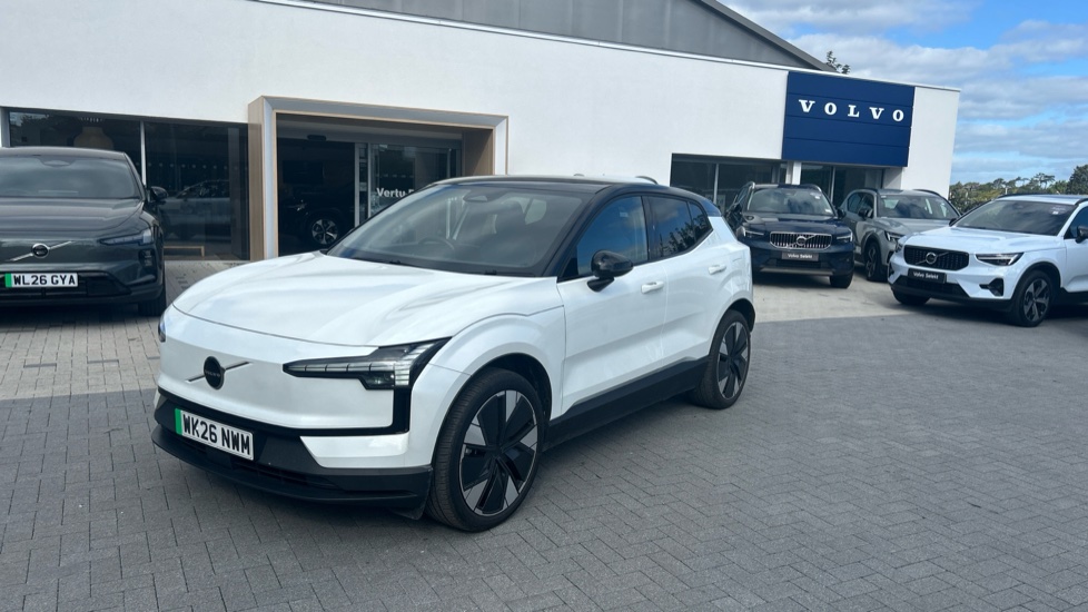 Volvo EX30 200kW SM Extended Range Plus 69kWh 5dr Auto Electric Estate - Image 24