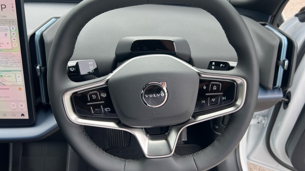 Volvo EX30 315kW Twin Motor Performance Plus 69kWh 5dr Auto Electric Estate - Image 10