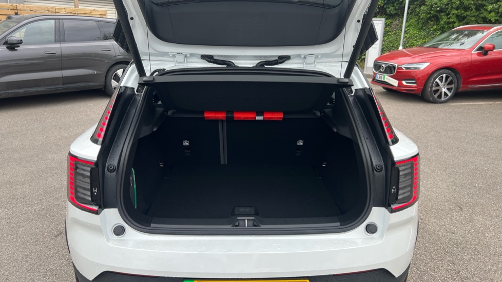 Volvo EX30 315kW Twin Motor Performance Plus 69kWh 5dr Auto Electric Estate - Image 13