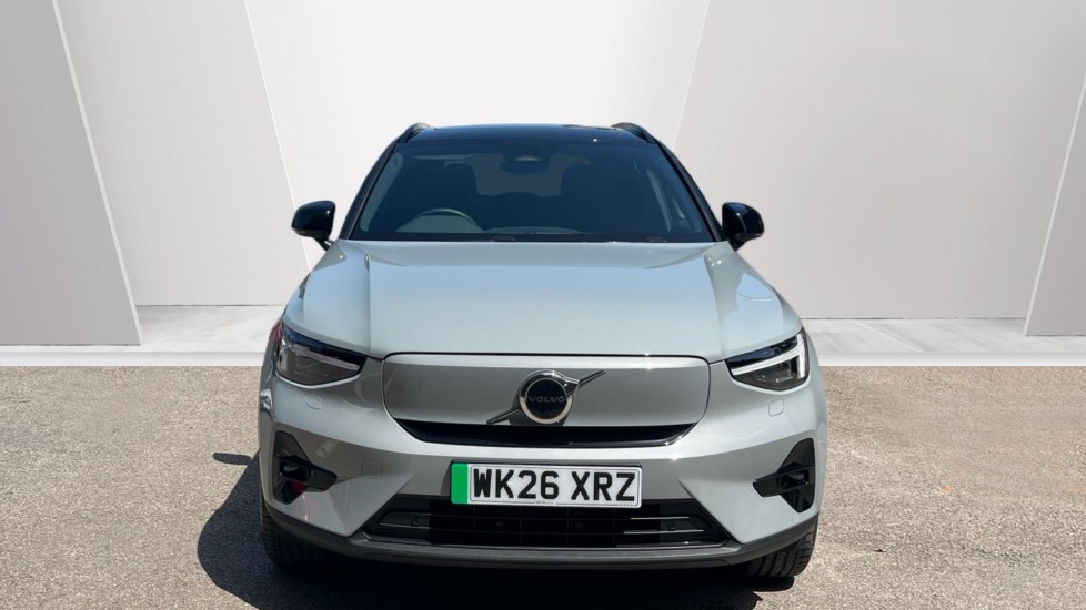 Volvo EX40 300kW Twin Motor Ultra 82kWh 5dr AWD Auto Electric Estate - Image 8