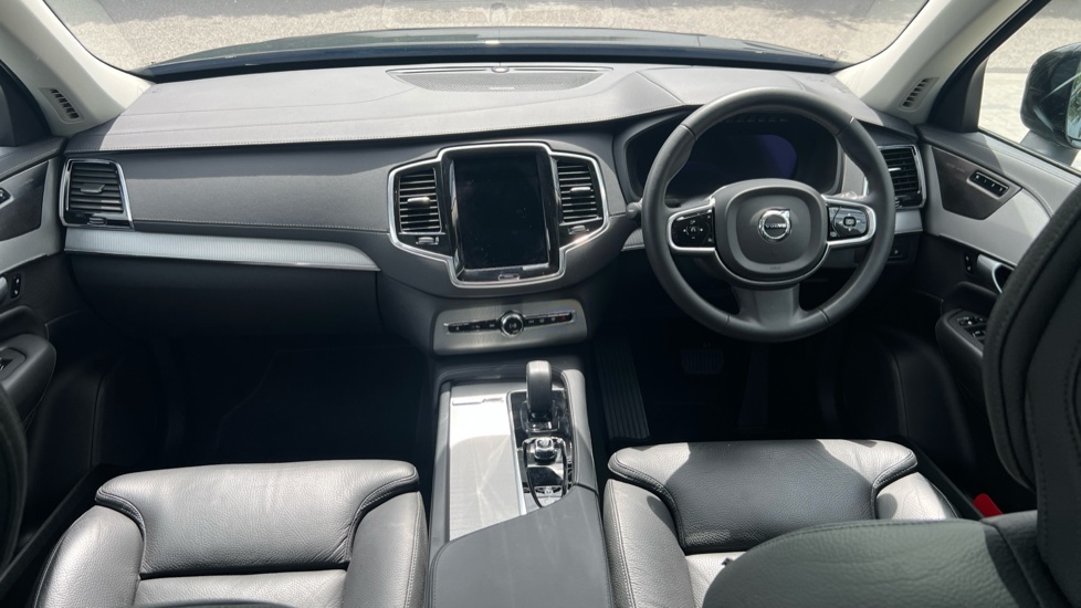 Volvo XC90 2.0 T8 [455] RC PHEV Plus Dark 5dr AWD Geartronic Estate - Image 5