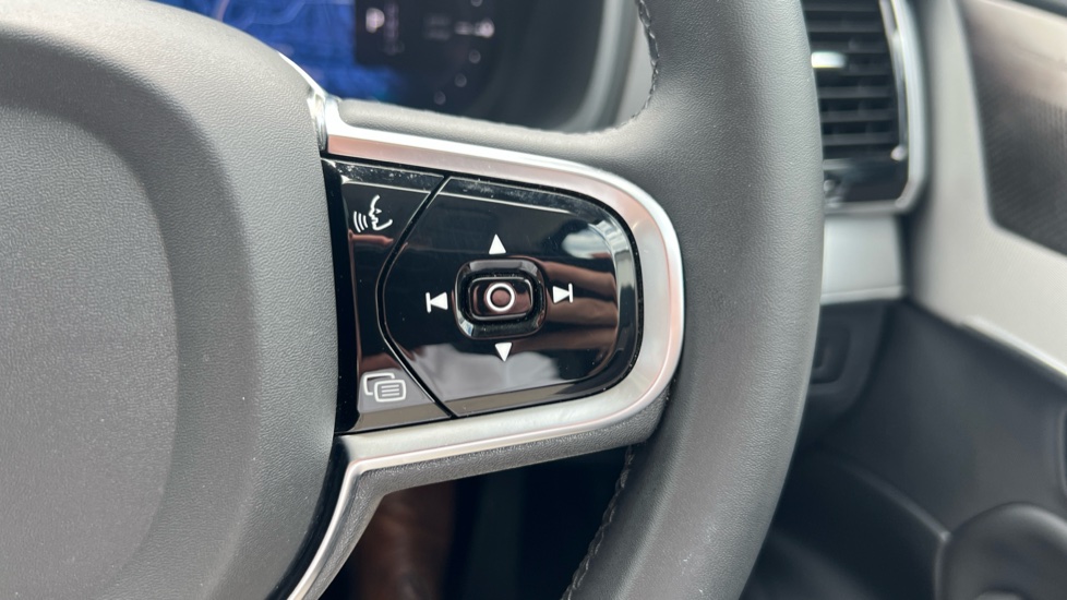 Volvo XC90 2.0 T8 [455] RC PHEV Plus Dark 5dr AWD Geartronic Estate - Image 21
