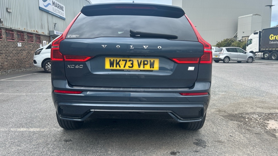 Volvo XC60 2.0 T8 [455] RC PHEV Ultimate Dark 5dr AWD Gtron Estate - Image 47