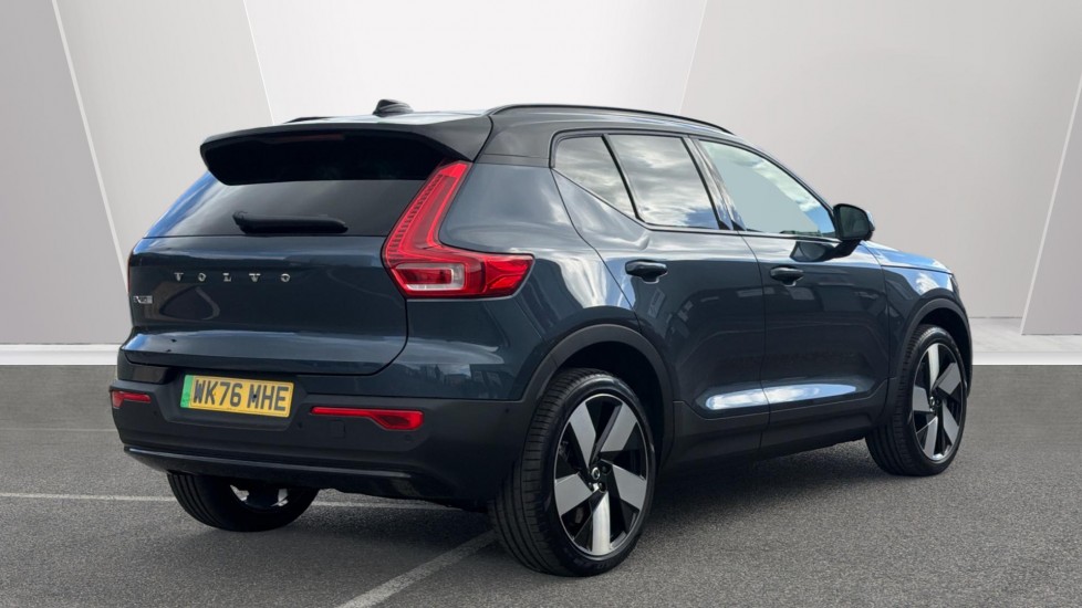 Volvo EX40 185kW Extended Range Ultra 82kWh 5dr Auto Electric Estate - Image 2