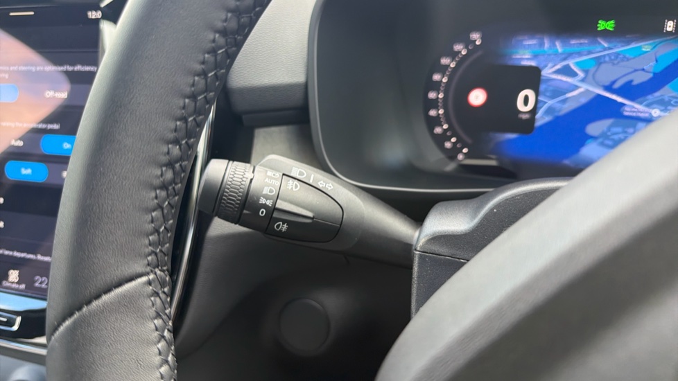 Volvo EX40 185kW Extended Range Ultra 82kWh 5dr Auto Electric Estate - Image 19