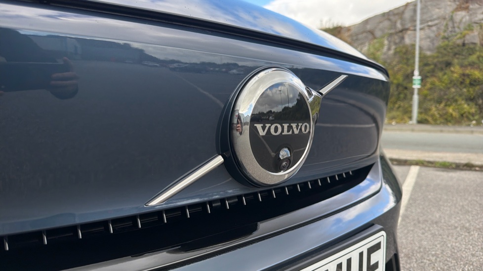 Volvo EX40 185kW Extended Range Ultra 82kWh 5dr Auto Electric Estate - Image 36