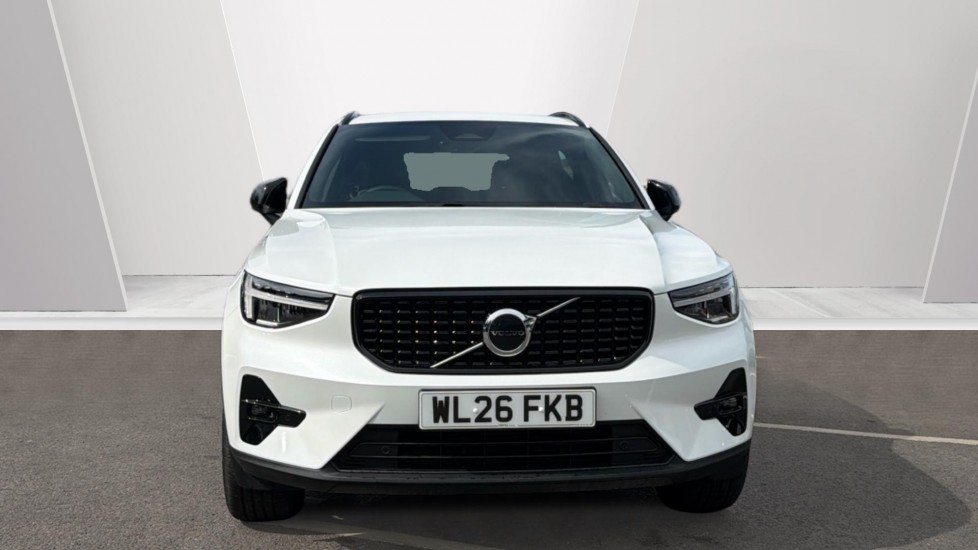 Volvo XC40 2.0 B3P Plus Dark 5dr Auto Petrol Estate - Image 8