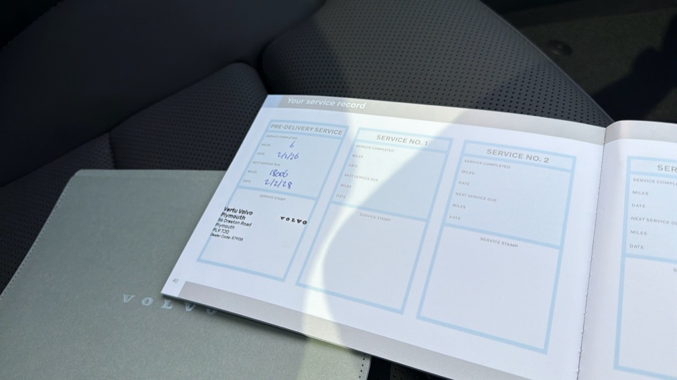 Volvo ES90 245kW SM Extended Range Plus 92kWh 5dr Auto Electric Hatchback - Image 15