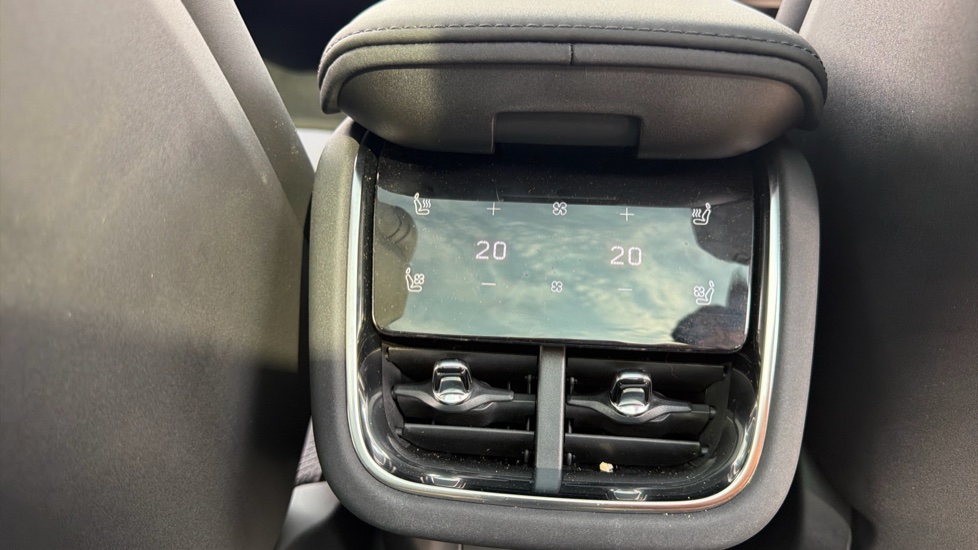 Volvo ES90 245kW SM Extended Range Plus 92kWh 5dr Auto Electric Hatchback - Image 35