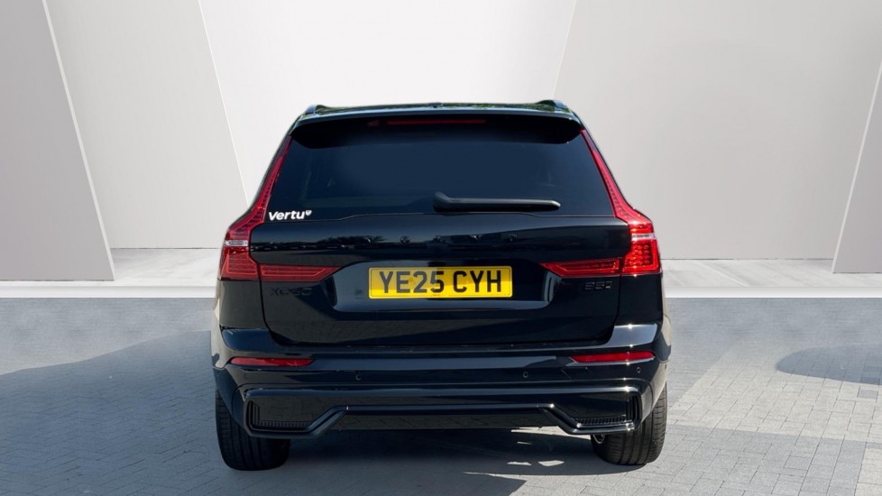 Volvo XC60 2.0 B5P Plus Black Edition 5dr AWD Geartronic Petrol Estate - Image 7
