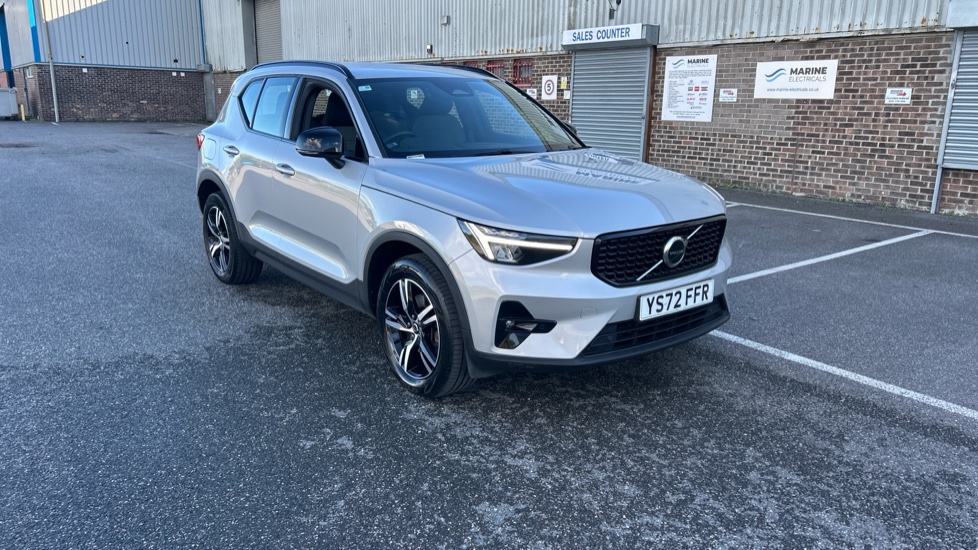Volvo XC40 2.0 B3P Plus Dark 5dr Auto Petrol Estate - Image 42