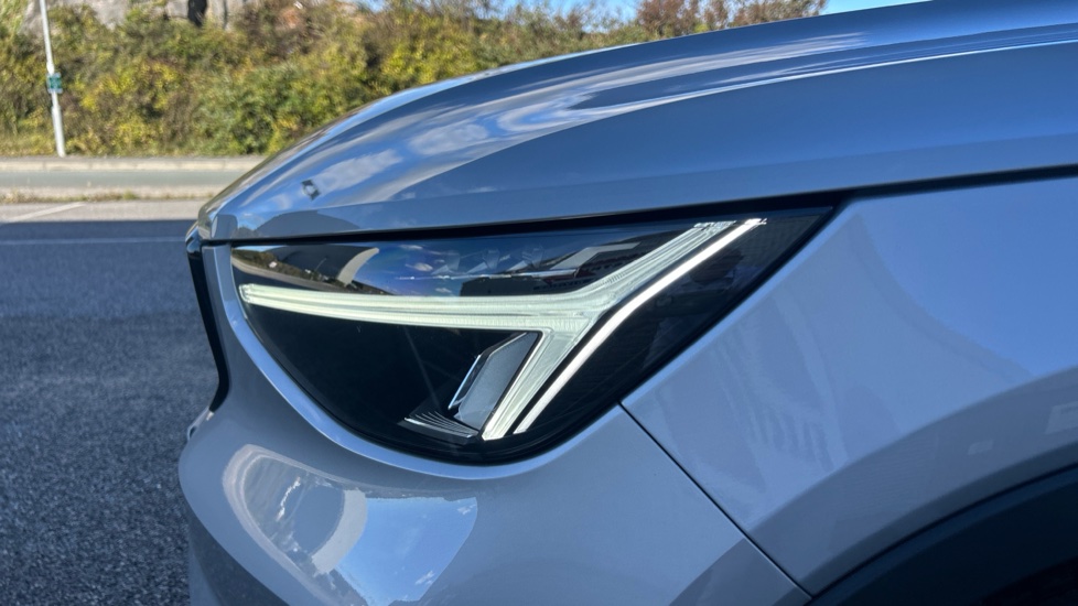 Volvo XC40 2.0 B3P Plus Dark 5dr Auto Petrol Estate - Image 47
